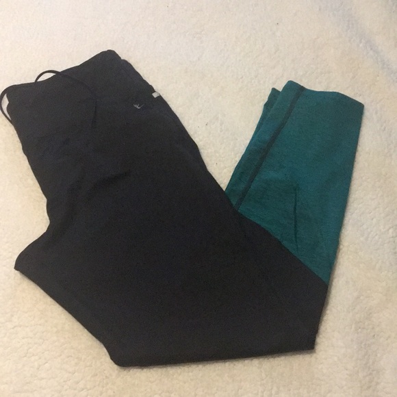Danskin Now Pants - Black and green workout leggings!! Danskin Now Pants - Black and green workout leggings!!
